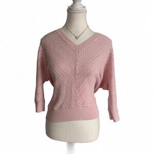 White House Black Market Baby Pink Knitted Lightweight V Neck Top Size S